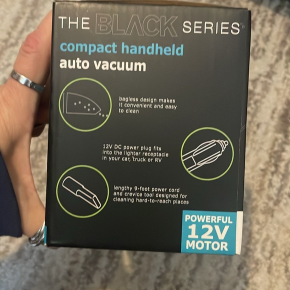 Portable preowned auto vac hand held - Picture 3 of 8